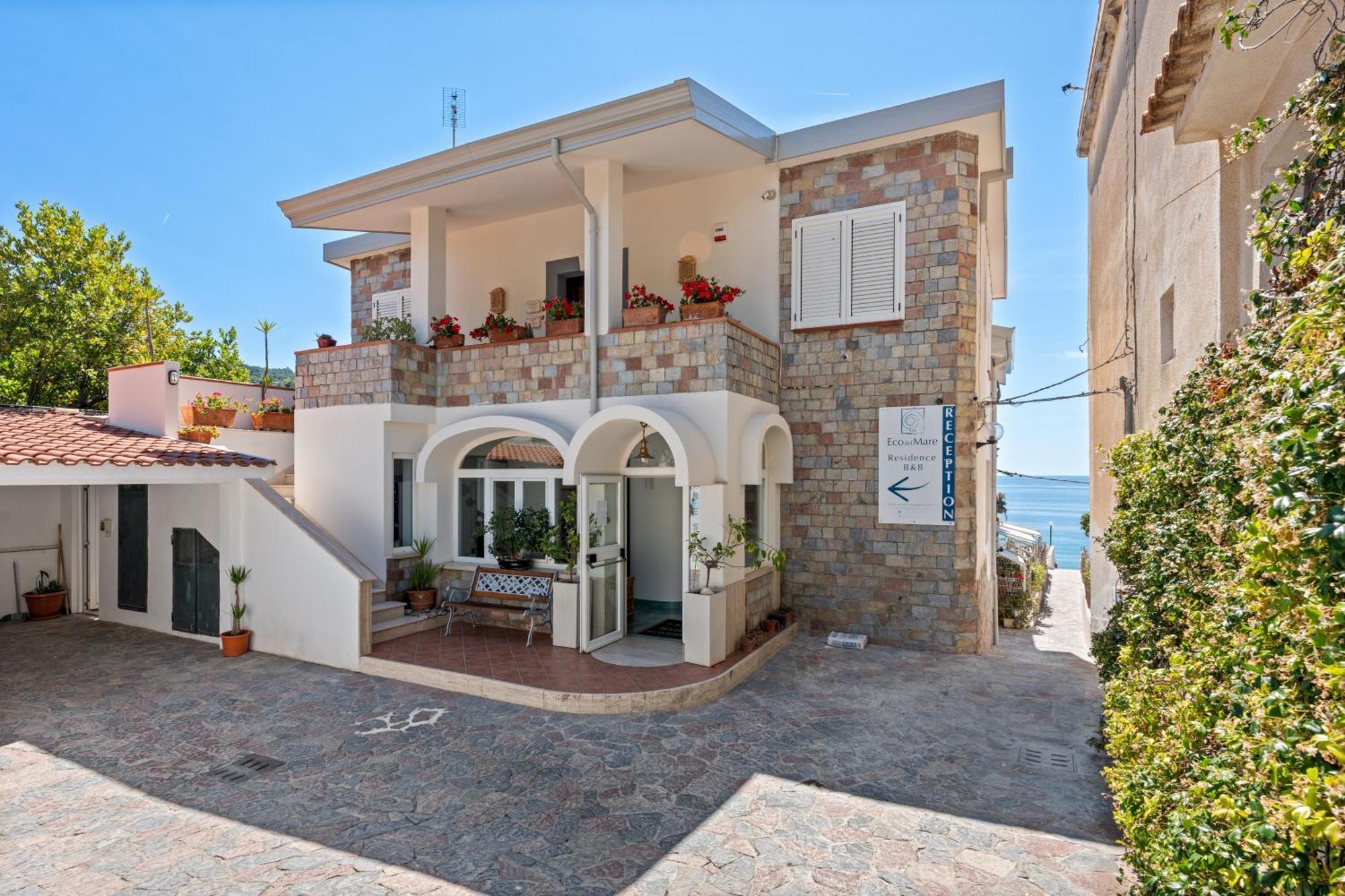 B&B Residence Eco Del Mare Palinuro Exterior photo